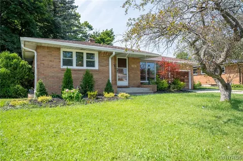 1158 Woodstock Ave, Tonawanda, NY 14150