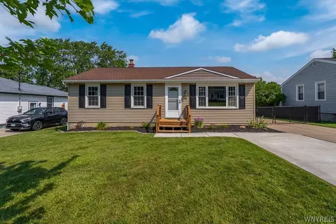100 Burmon Dr, Orchard Park, NY 14127