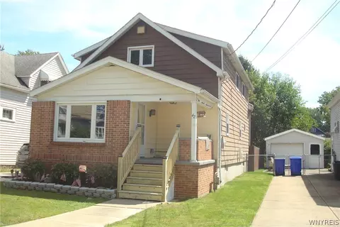 42 Wichita Rd, West Seneca, NY 14224