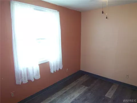 Bedroom - 6767 E Lake Rd, Castile, NY 14427 photo 4 of 6