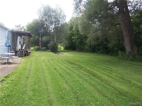 Exterior - 6767 E Lake Rd, Castile, NY 14427 photo 3 of 10