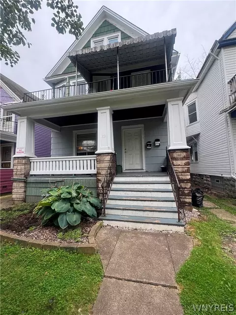 82 Englewood Ave, Buffalo, NY 14214