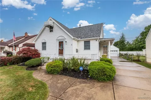 100 Greenfield Ave, West Seneca, NY 14224