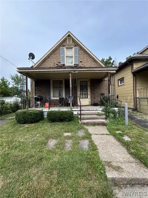 52 Marigold Ave, Buffalo, NY 14215