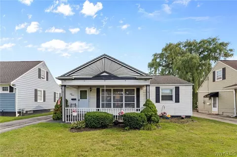 47 Warburton Pl, Buffalo, NY 14223