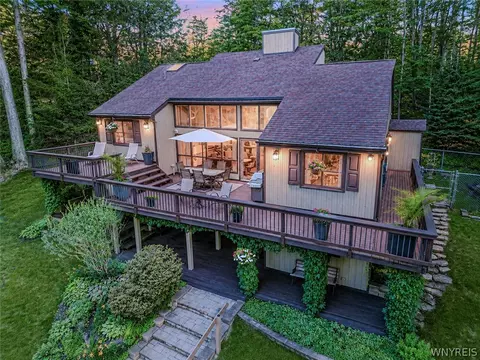 6814 Holiday Valley Rd, Ellicottville, NY 14731