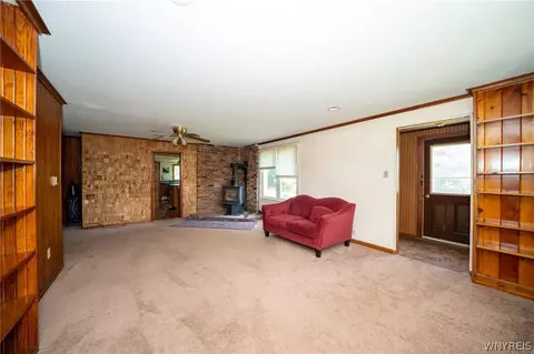 Living - 720 Bennett Rd, Evans, NY 14006 photo 3 of 6