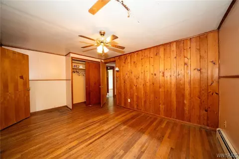 Bedroom - 720 Bennett Rd, Evans, NY 14006 photo 2 of 10