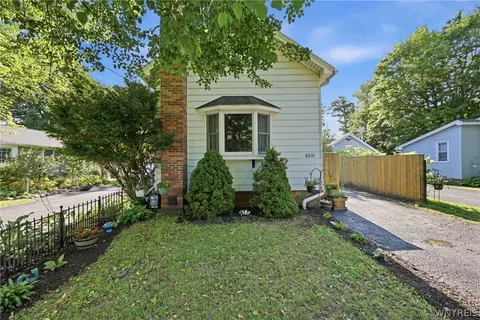 6031 Goodrich Rd, Clarence Center, NY 14032