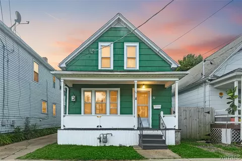 71 8th Ave, North Tonawanda, NY 14120