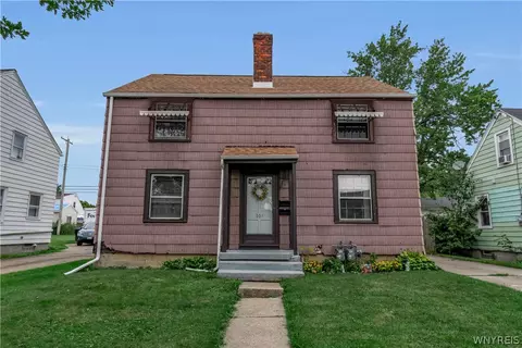101 Henderson Ave, Tonawanda, NY 14217