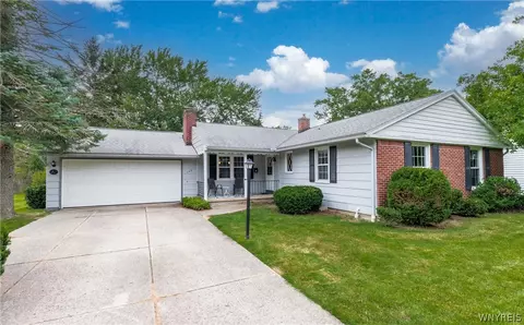 108 The Paddock, Amherst, NY 14221