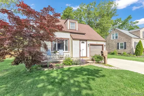484 Walton Dr, Cheektowaga, NY 14225