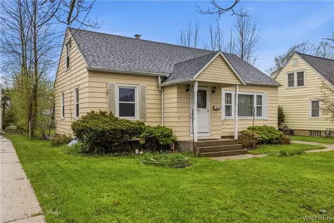 332 Springville Ave, Amherst, NY 14226