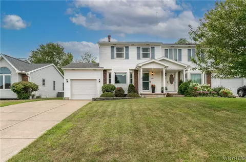 4261 Victorian Dr, Hamburg, NY 14075