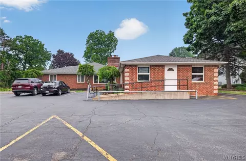 3405 Orchard Park Rd, Orchard Park, NY 14127