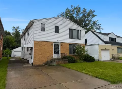 72 Nicholson St, Buffalo, NY 14214