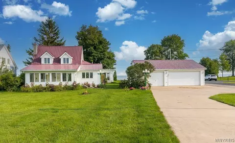 2655 Lake Rd, Porter, NY 14131