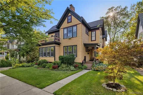 180 Richmond Ave, Buffalo, NY 14222