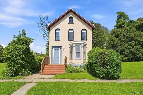 92 Glenwood Ave, Buffalo, NY 14209