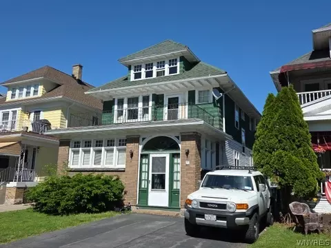 269 Sterling Ave, Buffalo, NY 14216