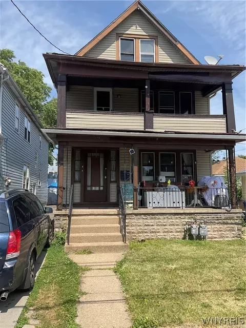 11 Eckhert St, Buffalo, NY 14207