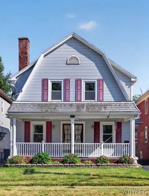 153 Indian Church Rd, Buffalo, NY 14210