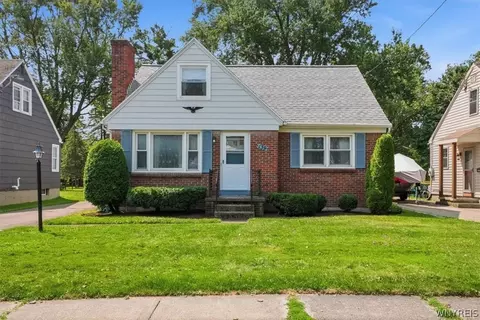 139 Euclid Ave, Hamburg, NY 14075