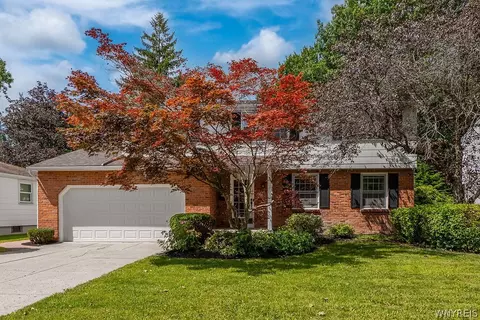 490 Sprucewood Ter Ter, Amherst, NY 14221