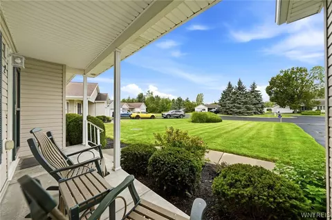 Exterior - 2 Alexander Pkwy, Pendleton, NY 14120 photo 4 of 11