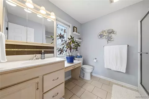 Bath - 2 Alexander Pkwy, Pendleton, NY 14120 photo 1 of 3