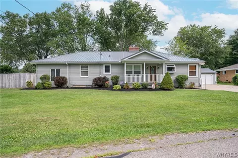 3206 Durham Rd, Hamburg, NY 14075