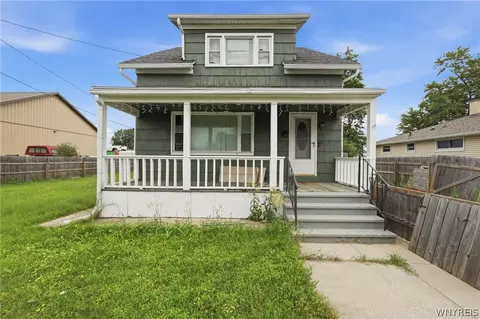 120 Dupont Ave, Tonawanda, NY 14150