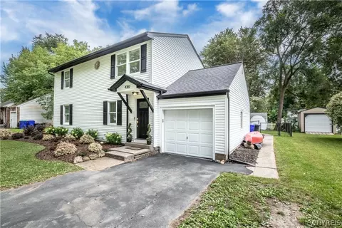 4387 Barton Rd, Clarence, NY 14031