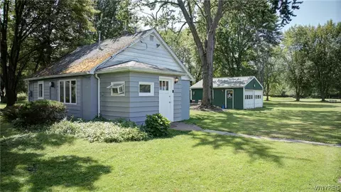 1106 Niagara Falls Blvd, North Tonawanda, NY 14120