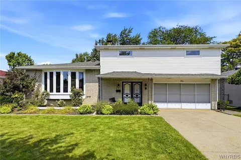 196 Claudette Ct, Depew, NY 14043