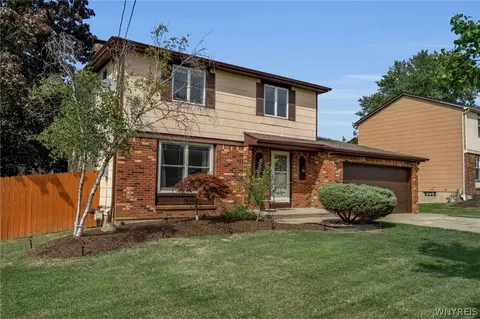 3710 Howard Rd, Hamburg, NY 14075