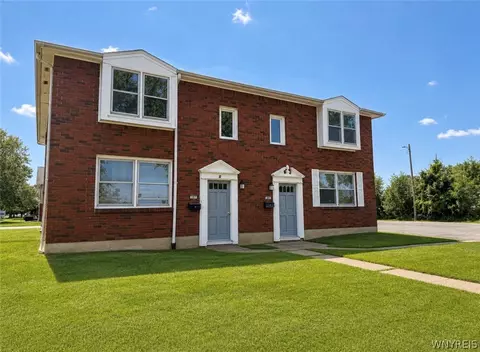 101 Draden Ln, Amherst, NY 14228