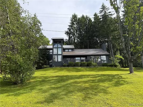 35 Holimont Dr, Ellicottville, NY 14731