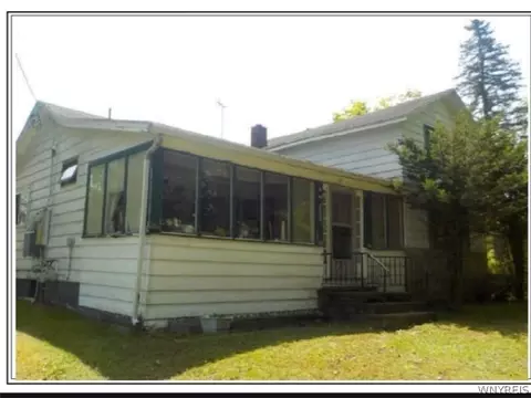 10953 Railroad Ave, Irving, NY 14081