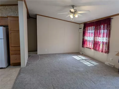325 Circle Ct, Arcade, NY 14009 photo 4