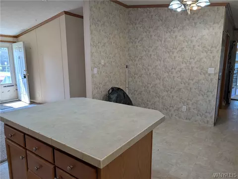 325 Circle Ct, Arcade, NY 14009 photo 8