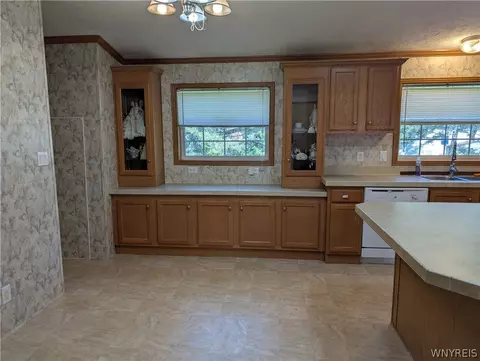 325 Circle Ct, Arcade, NY 14009 photo 11