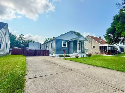 646 69th St, Niagara Falls, NY 14304