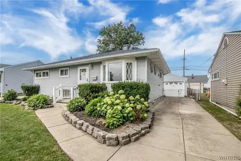 270 Floradale Ave, Tonawanda, NY 14150