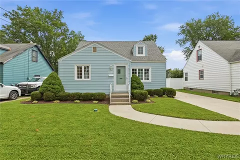 1247 89th St, Niagara Falls, NY 14304