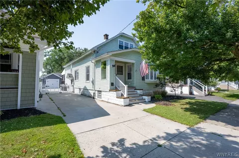 111 Ramona Ave, Buffalo, NY 14220