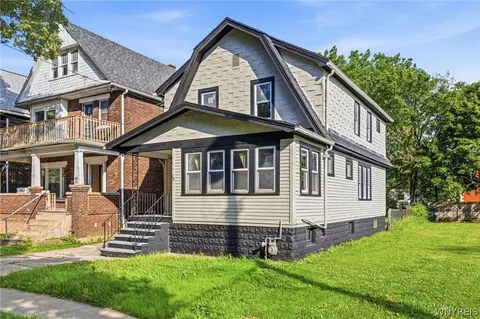 15 Remoleno St, Buffalo, NY 14220