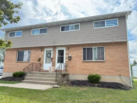 22 W 3rd St, Depew, NY 14043