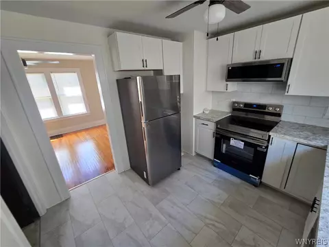 Kitchen - 87 Eiseman Ave, Buffalo, NY 14217 photo 3 of 3